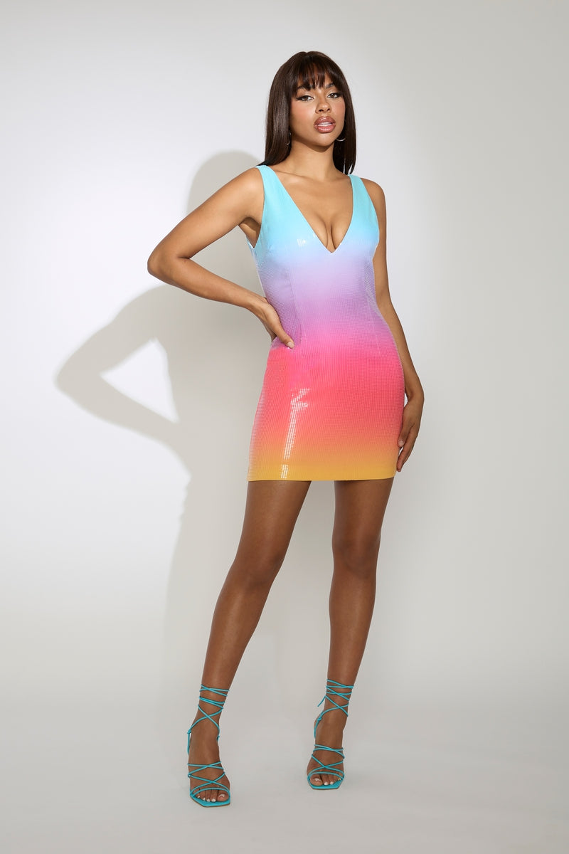 malibu mini dress Malibu Mini Dress back in stock but not for long Shop online now #RUNAWAYwithme